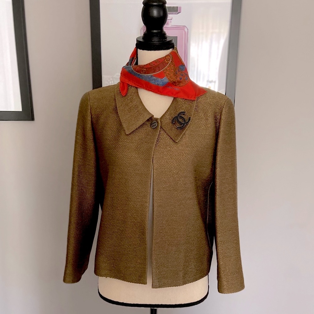 Authentic Chanel Jacket 2000 Collection Bronze M - image 1
